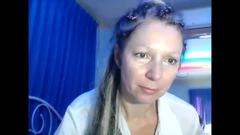 Snapshot of valleriwind chatting on January 27, 1:59 am ValleriWind online show from January 27, 1:59 am