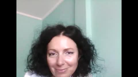 Snapshot of valleriwind chatting on March 7, 5:07 am ValleriWind online show from March 7, 5:07 am