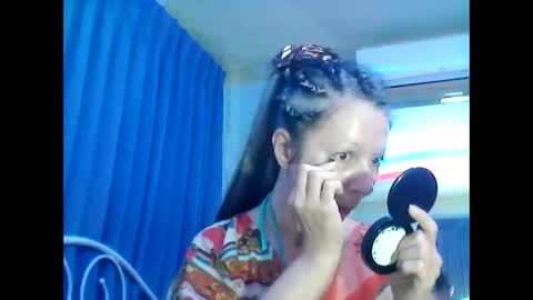 Snapshot of valleriwind chatting on January 29, 11:56 pm ValleriWind online show from January 29, 11:56 pm