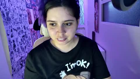 Im Violet online show from February 28, 8:07 am