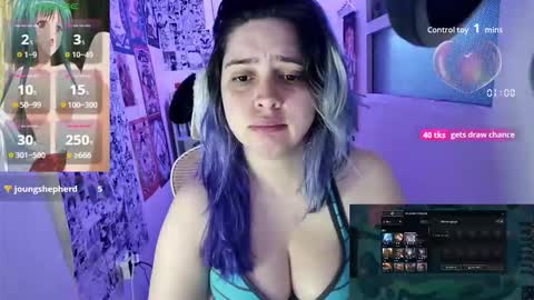 Im Violet online show from December 3, 11:05 pm