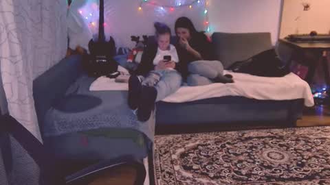 Little Devil online show from February 26, 8:25 pm