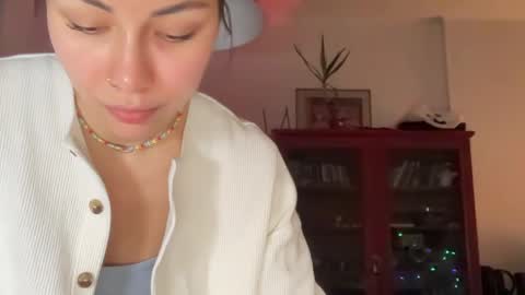 Little Devil online show from February 18, 7:19 pm