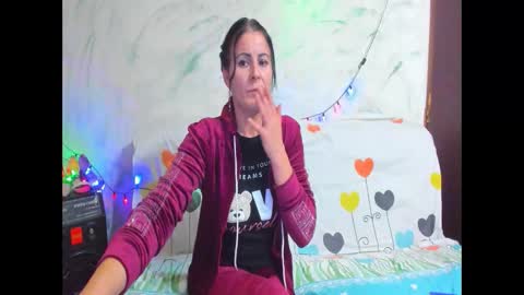 Snapshot of valysexybarbie chatting on January 31, 3:11 pm valentina online show from January 31, 3:11 pm