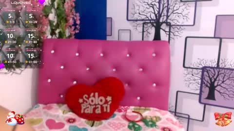 VANESA online show from December 15, 6:15 pm