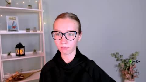 Youre Vanessa online show from October 10, 11:27 am