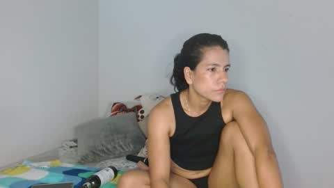 vanessa online show from January 5, 5:30 pm