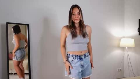vanessa_humble online show from September 27, 2:15 pm