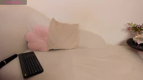 Snapshot of vanessafox__ chatting on September 12, 2:30 pm V online show from September 12, 2:30 pm