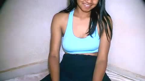 vanih27 online show from February 27, 4:54 pm