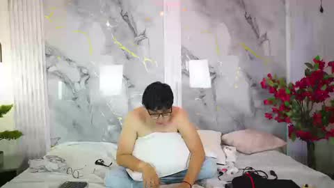 Snapshot of vanilla_hot_ chatting on September 9, 8:53 pm vanilla_hot_ online show from September 9, 8:53 pm