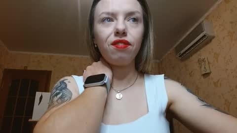 VanillaMuffin online show from October 11, 12:54 pm