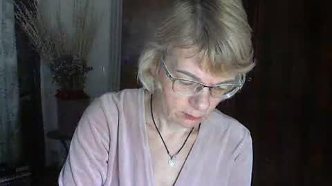 Vanillaxcreamy online show from January 23, 2:50 pm