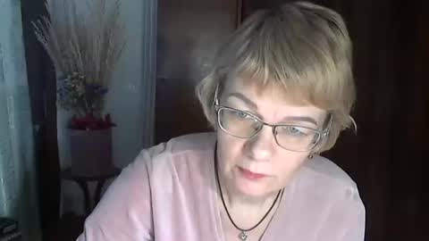 Vanillaxcreamy online show from January 31, 1:23 pm