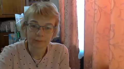 Vanillaxcreamy online show from March 7, 10:13 am