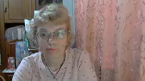 Vanillaxcreamy online show from March 9, 3:27 pm