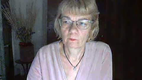 Vanillaxcreamy online show from January 13, 3:26 pm