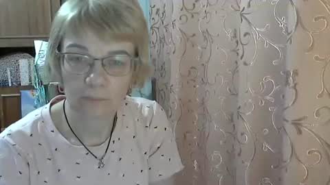 Vanillaxcreamy online show from March 3, 6:24 pm