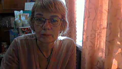 Vanillaxcreamy online show from February 19, 11:17 am