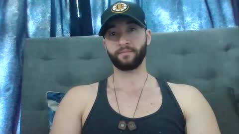 Snapshot of vann_helsing chatting on January 17, 4:26 pm Van online show from January 17, 4:26 pm