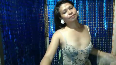 Snapshot of vannah_locca chatting on February 18, 7:32 am vannah_locca online show from February 18, 7:32 am