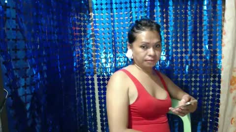 Snapshot of vannah_locca chatting on February 21, 2:50 am vannah_locca online show from February 21, 2:50 am