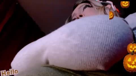 free  follow me online show from October 9, 11:43 pm