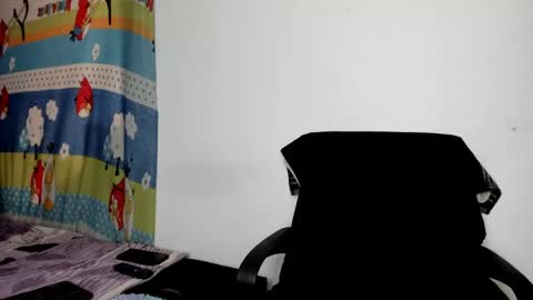 vannellope_vladimir online show from June 3, 3:28 pm