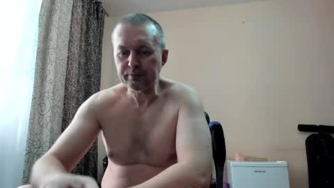 vano_822 online show from April 15, 8:50 am