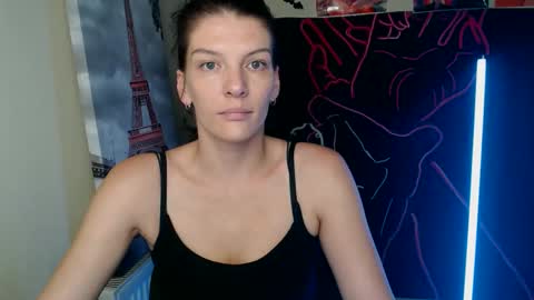 Vanessa online show from October 26, 7:31 am