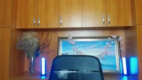 Vanessa online show from March 21, 6:01 pm