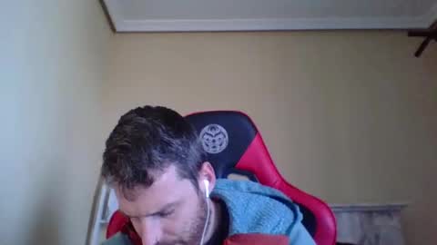 Snapshot of vascorro20 chatting on February 26, 2:05 pm vascorro20 online show from February 26, 2:05 pm
