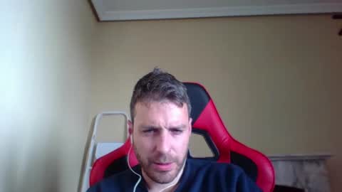 Snapshot of vascorro20 chatting on February 11, 10:14 am vascorro20 online show from February 11, 10:14 am
