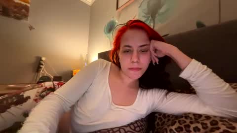 vaua089 online show from October 10, 5:24 am