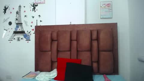 Aurora Cooper online show from October 27, 1:05 am