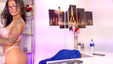 Vaythiare online show from July 2, 8:03 pm