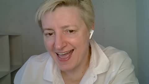 vea_motty online show from February 6, 11:24 am