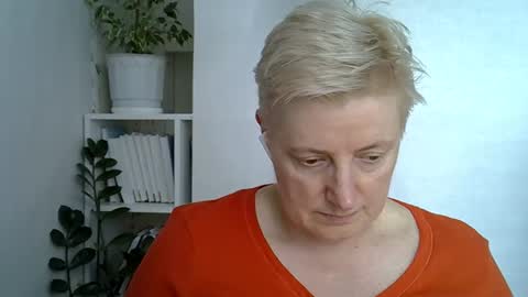 vea_motty online show from May 10, 3:18 pm