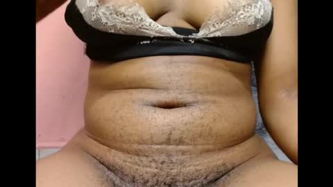 vee62 online show from March 7, 2:11 am