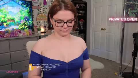 vegas_romance online show from September 11, 1:29 am