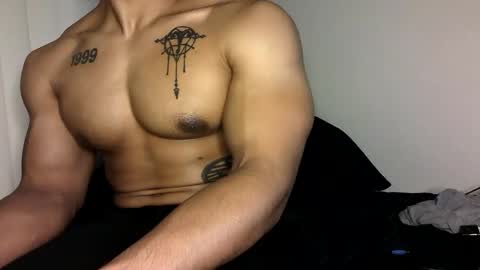 Vegas Love online show from December 3, 10:38 am