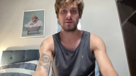 Snapshot of vegassangel chatting on September 20, 3:53 am Joeyyy online show from September 20, 3:53 am