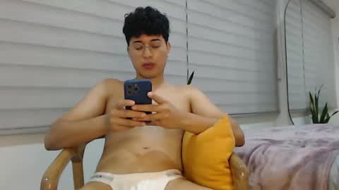 velascosexyboy online show from February 28, 3:04 am