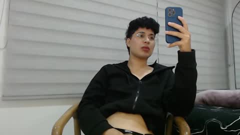 velascosexyboy online show from January 30, 5:09 am