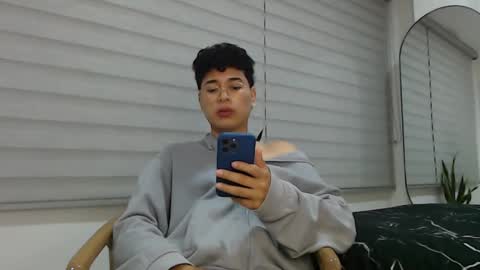 velascosexyboy online show from January 24, 3:54 am