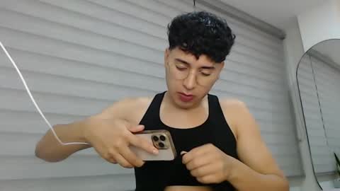 velascosexyboy online show from March 4, 2:38 am