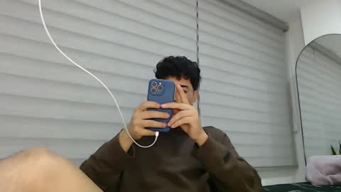 velascosexyboy online show from February 6, 2:44 am