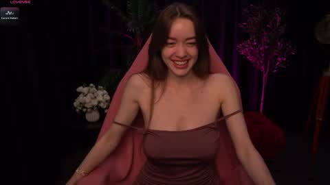 Kitty online show from June 14, 10:45 pm