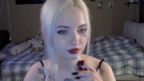 Snapshot of velunnight chatting on September 9, 5:35 pm just call me Vel online show from September 9, 5:35 pm