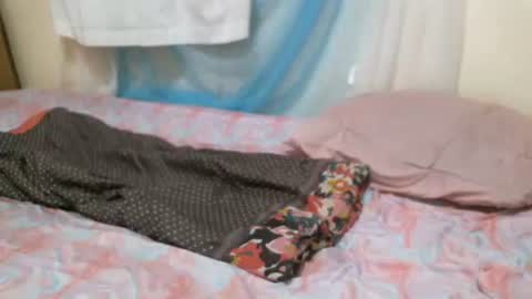 vee online show from October 14, 9:07 pm